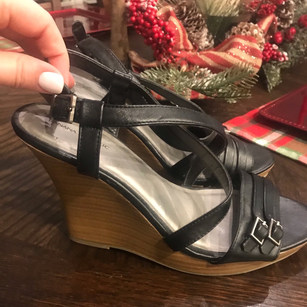Banana republic black wedge